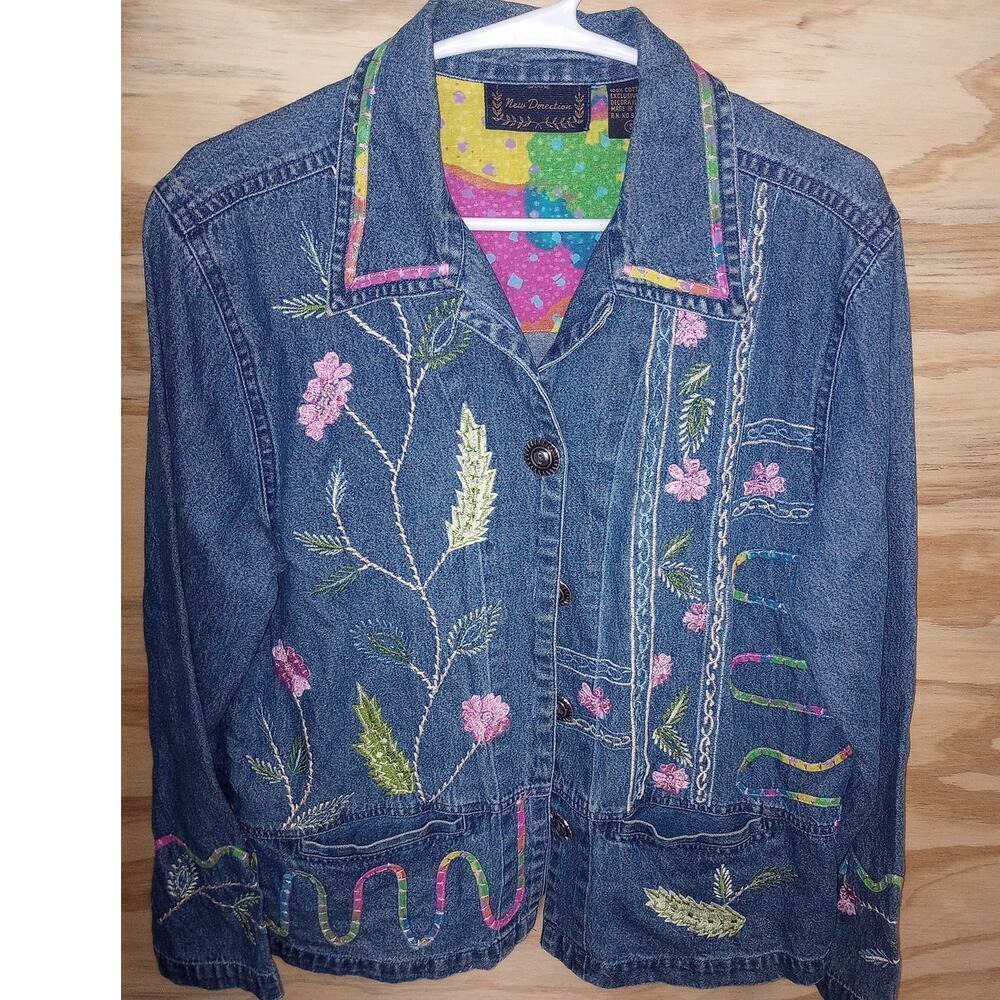 New Directions Vintage Embroidered Denim Jacket Colorful Floral‎ Small